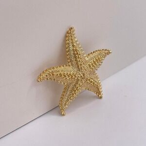 VTG 70s Beachy Starfish Pin Brooch Gold Tone Retro Mermaid Summer Ocean Nautical